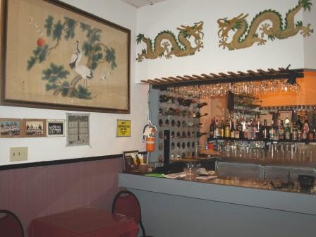 Chinhon restaurant bar area